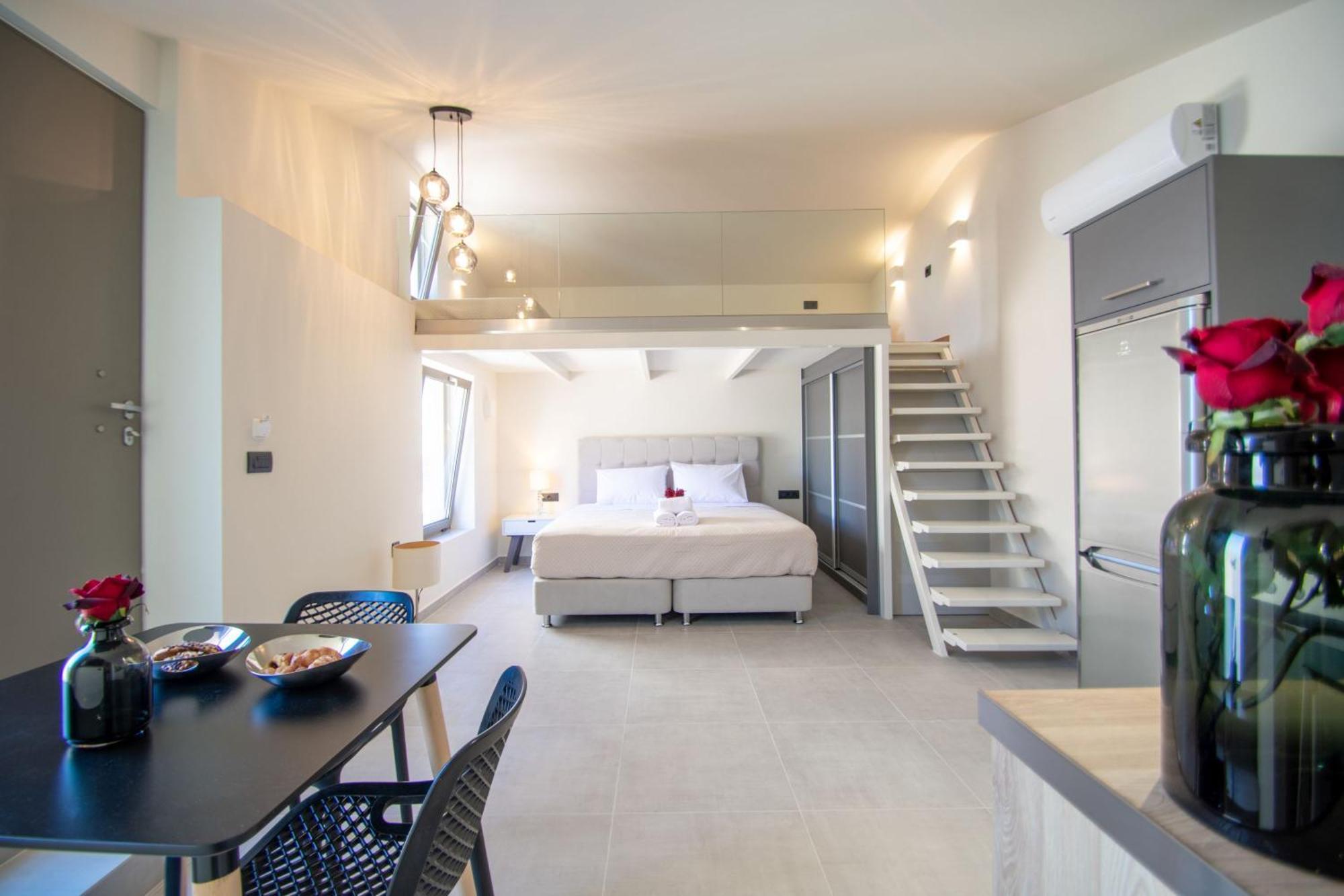 Manthos Beachfront Apartments Laganas Exterior photo